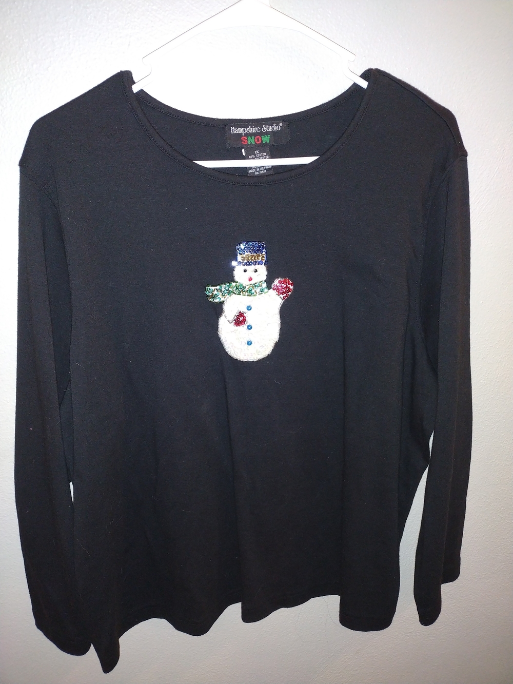 Black Long-Sleeve Sequin Snowman Tee